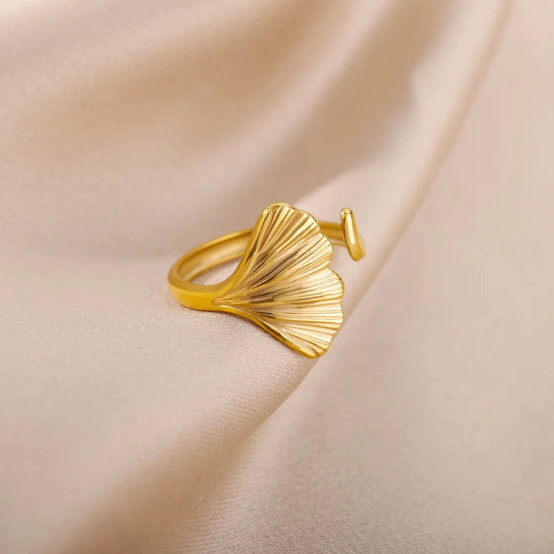 Vintage Ginkgo Leaf Rings