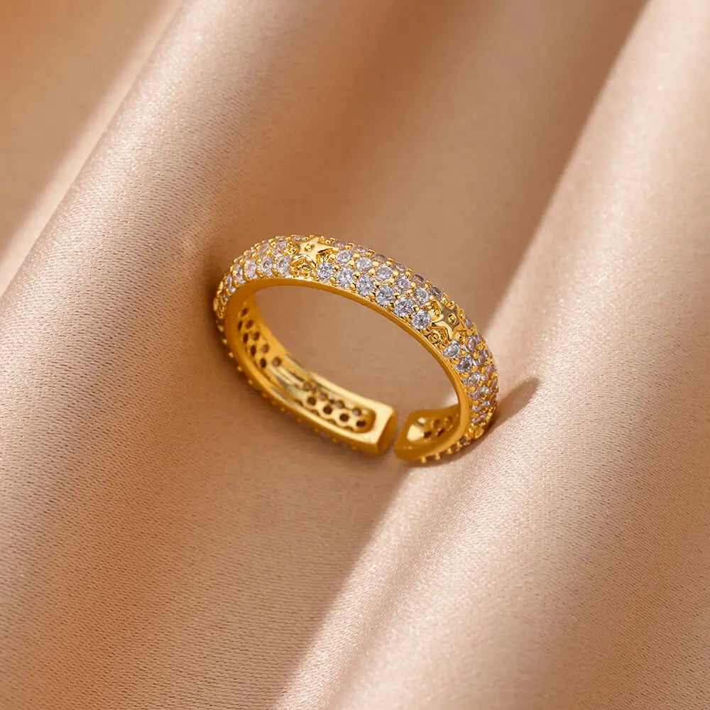 Zircon Geometric Heart Rings