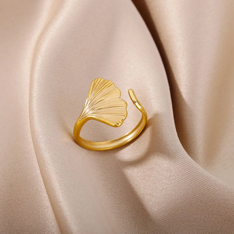 Vintage Ginkgo Leaf Rings